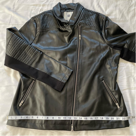 Outerwear - Picture 4 of 8